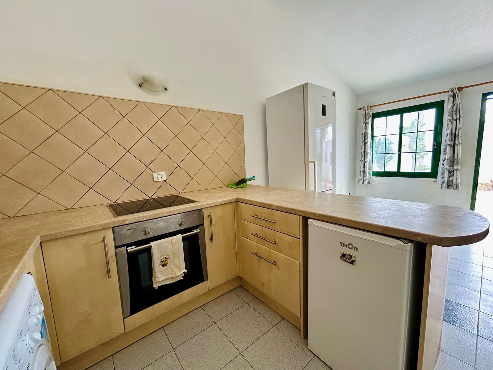 1 Zimmer Bungalow zu verkaufen in Costa de Antigua mit Pool - 140.000 € (Ref: 9839674)