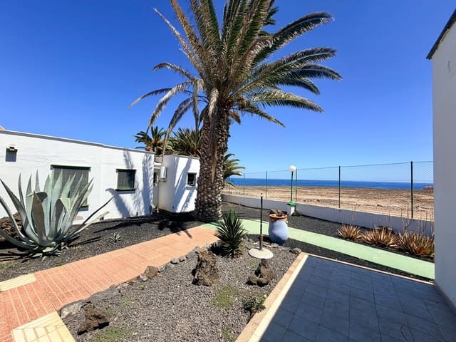 1 Zimmer Bungalow zu verkaufen in Costa de Antigua, Antigua mit Pool - 140.000 € (Ref: 9839674)