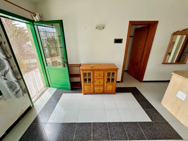 1 Zimmer Bungalow zu verkaufen in Costa de Antigua, Antigua mit Pool - 140.000 € (Ref: 9839674)