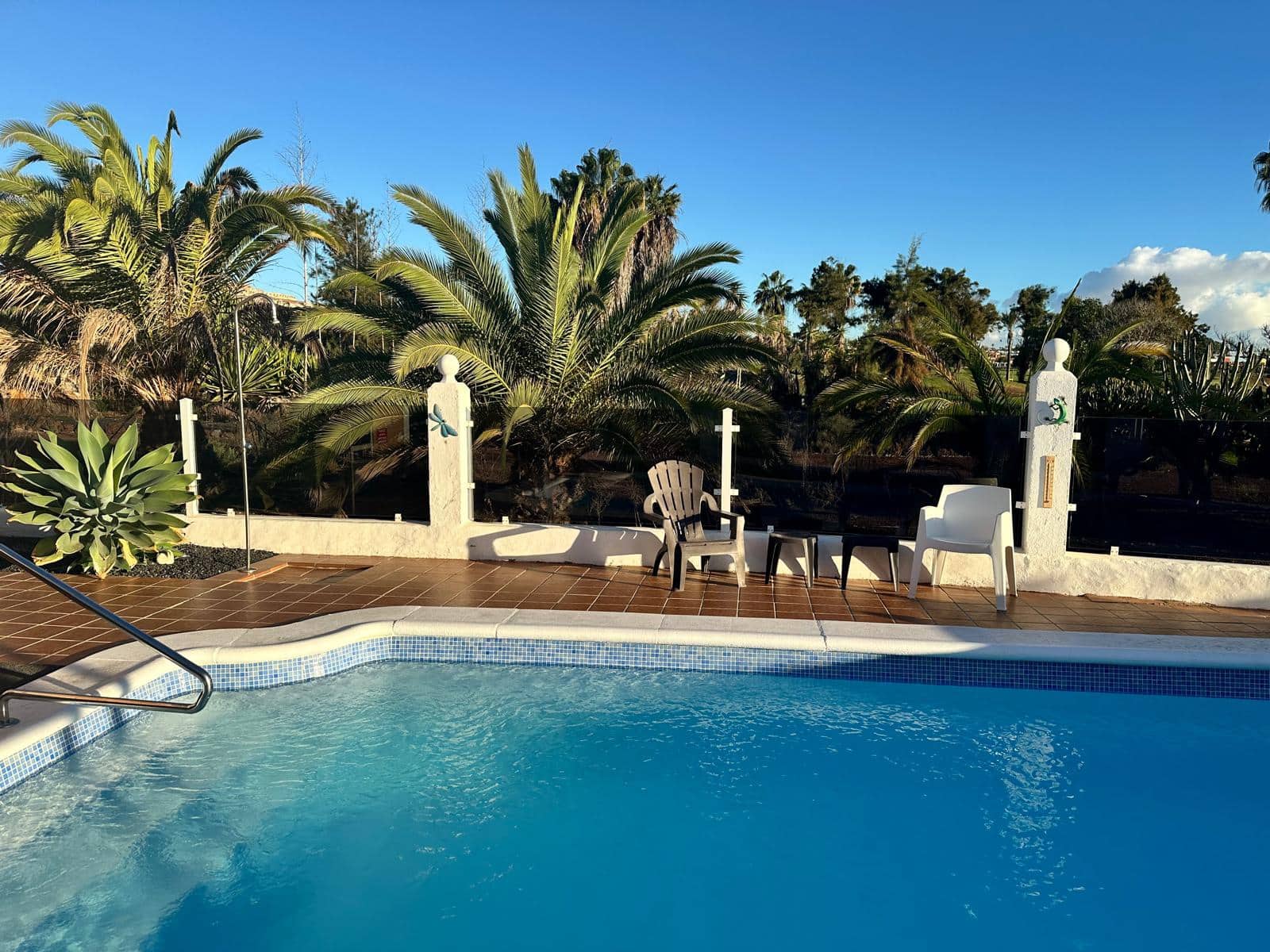 3 Zimmer Villa zu verkaufen in Caleta de Fuste mit Pool Garage - 535.000 € (Ref: 9839675)