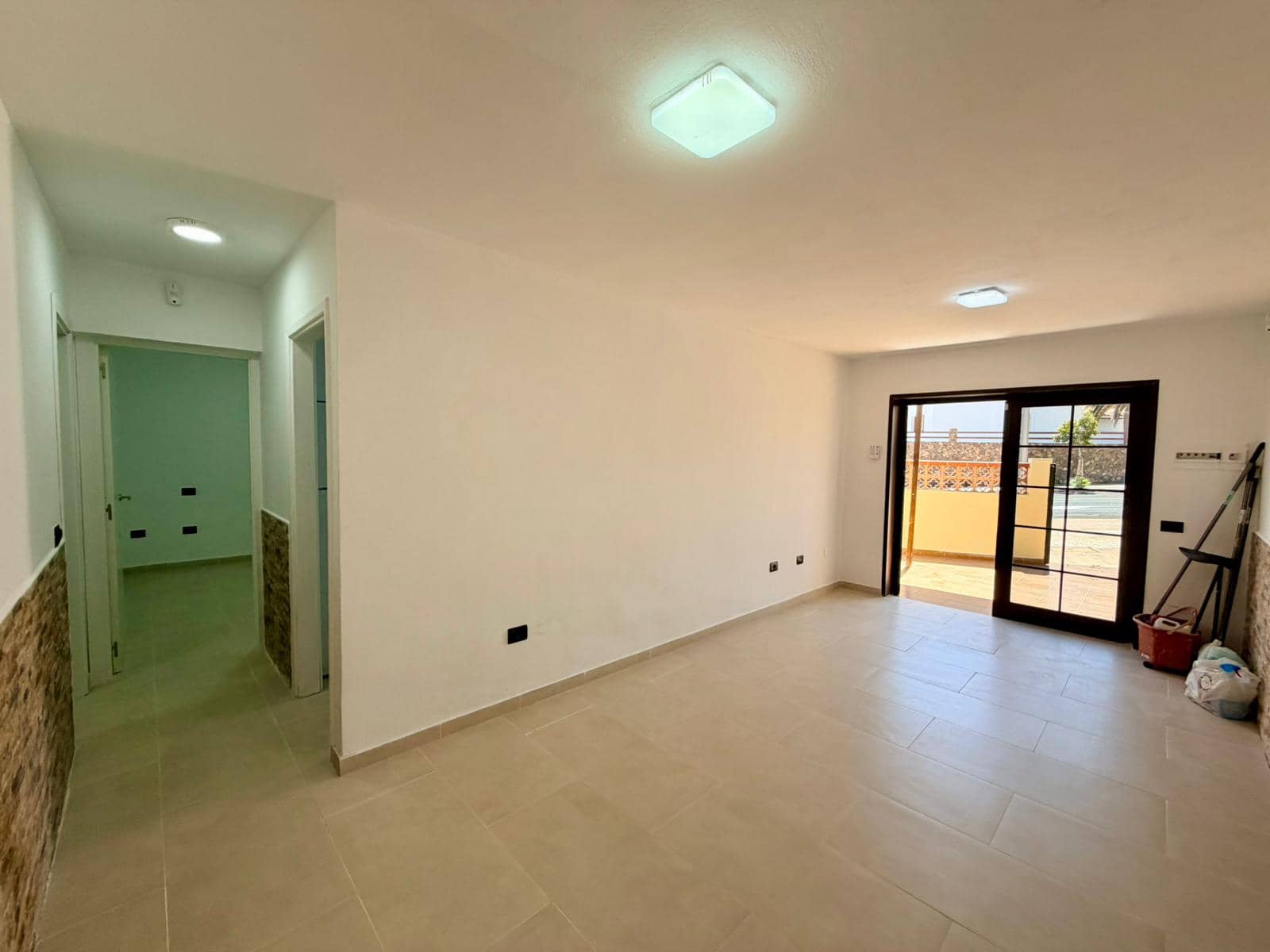 1 bedroom Bungalow for sale in Caleta de Fuste with pool - € 205,000 (Ref: 9839676)