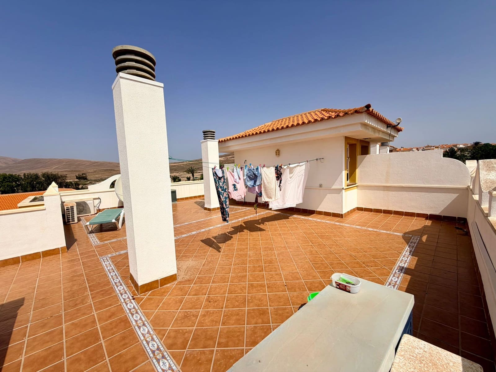 3 bedroom Apartment for sale in Caleta de Fuste with pool garage - € 297,000 (Ref: 9839678)