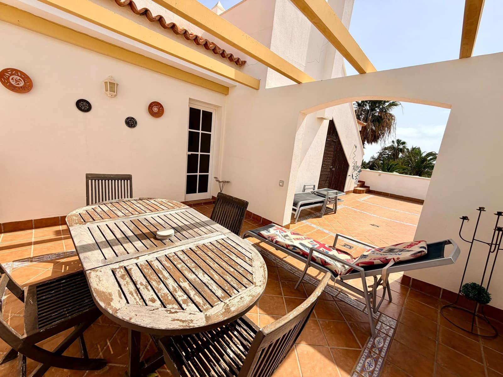 3 bedroom Apartment for sale in Caleta de Fuste with pool garage - € 297,000 (Ref: 9839678)