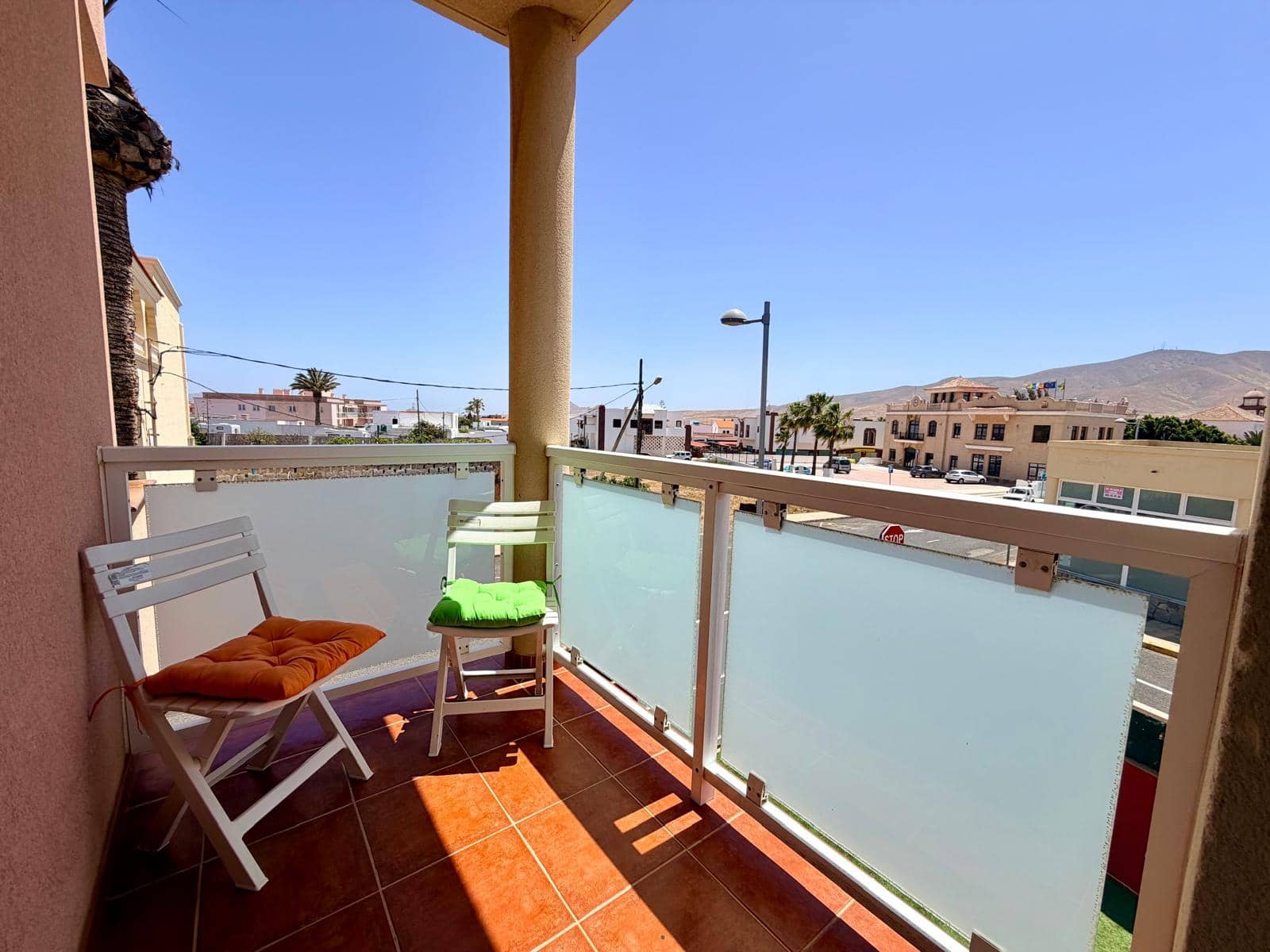 3 bedroom Townhouse for sale in Antigua with garage - € 275,000 (Ref: 9863897)