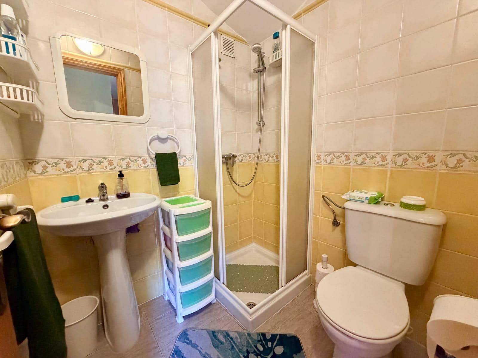 3 bedroom Townhouse for sale in Antigua with garage - € 275,000 (Ref: 9863897)