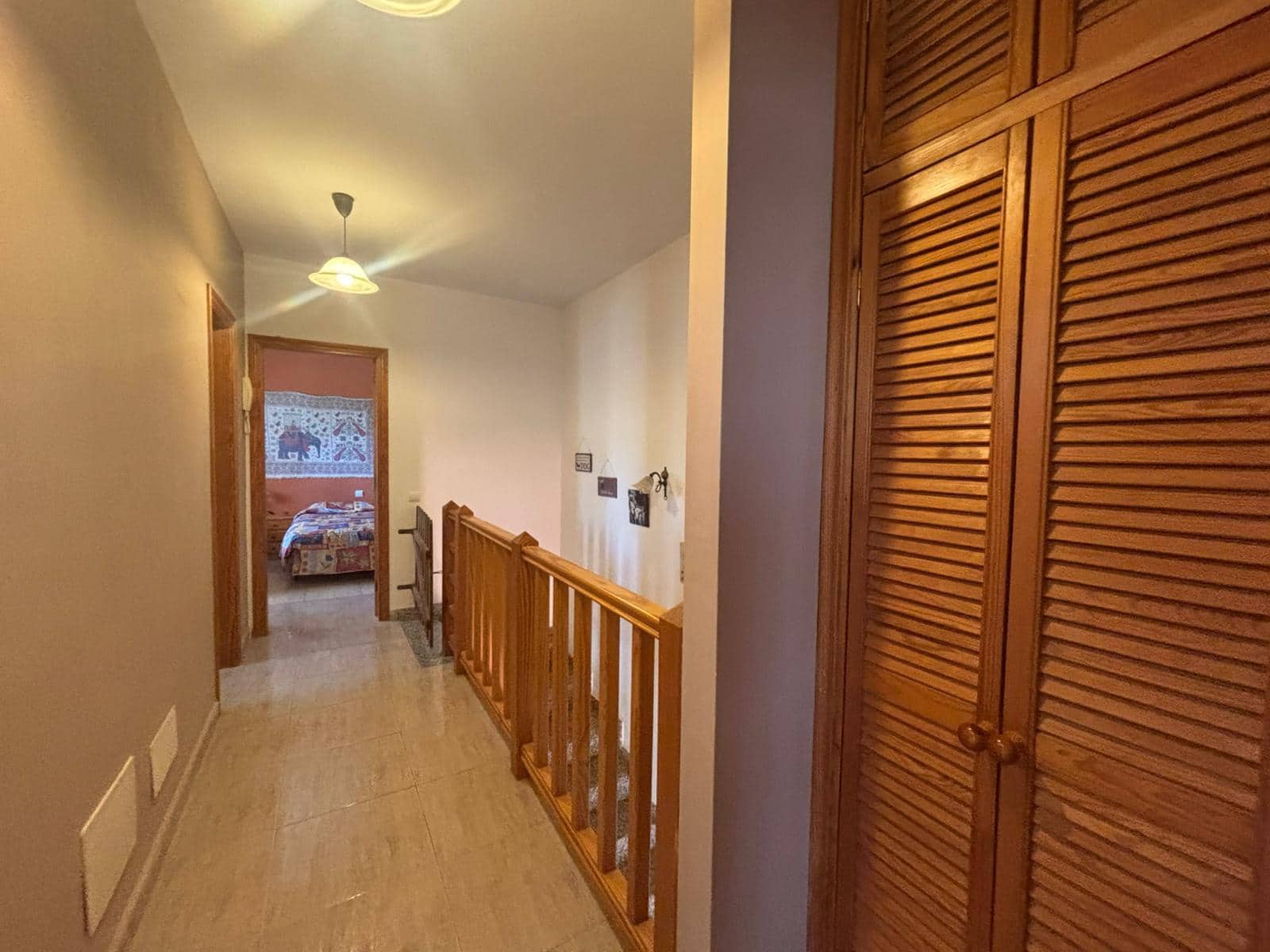 3 bedroom Townhouse for sale in Antigua with garage - € 275,000 (Ref: 9863897)