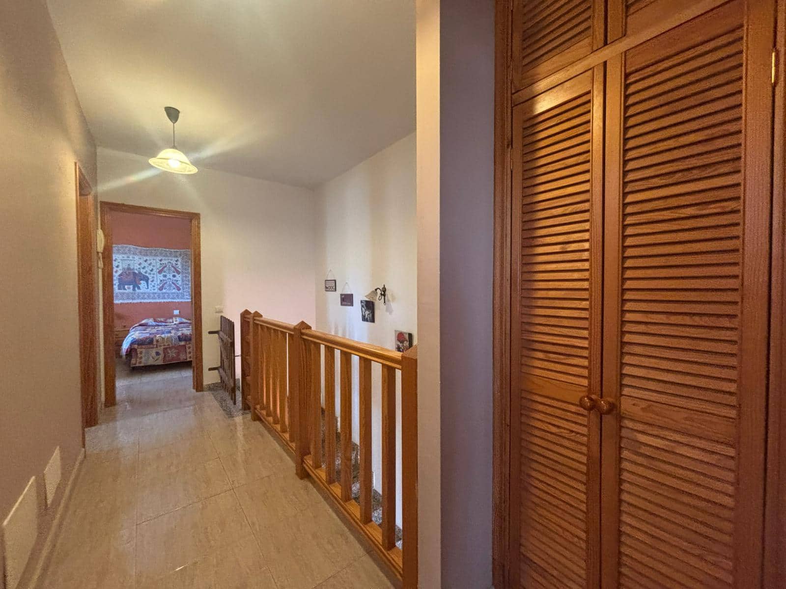 3 bedroom Townhouse for sale in Antigua with garage - € 275,000 (Ref: 9863897)