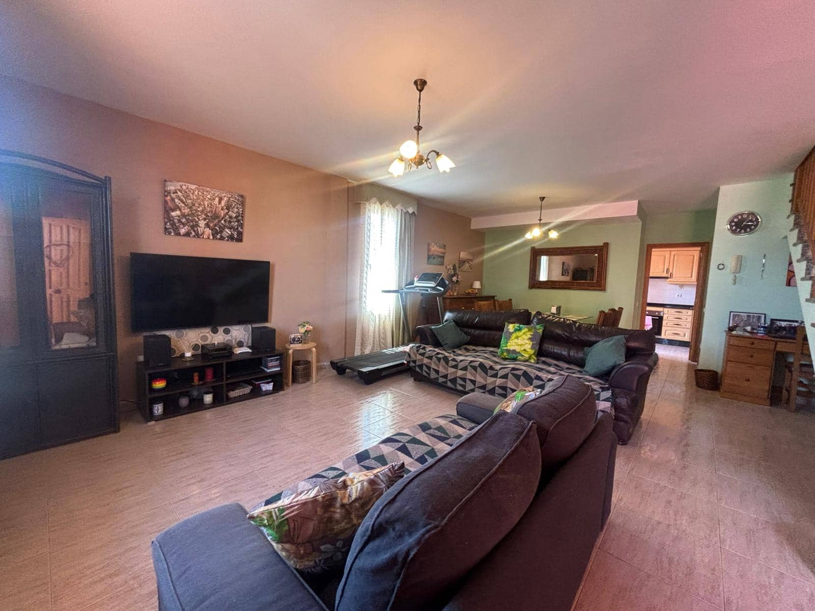 3 bedroom Townhouse for sale in Antigua with garage - € 275,000 (Ref: 9863897)