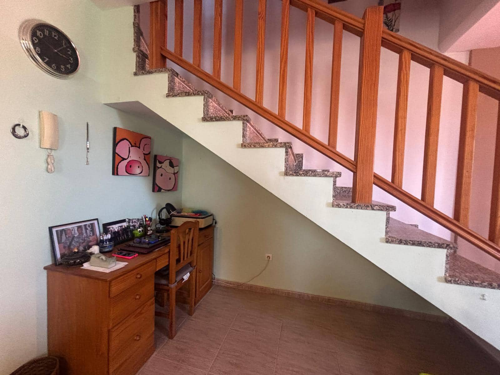 3 bedroom Townhouse for sale in Antigua with garage - € 275,000 (Ref: 9863897)