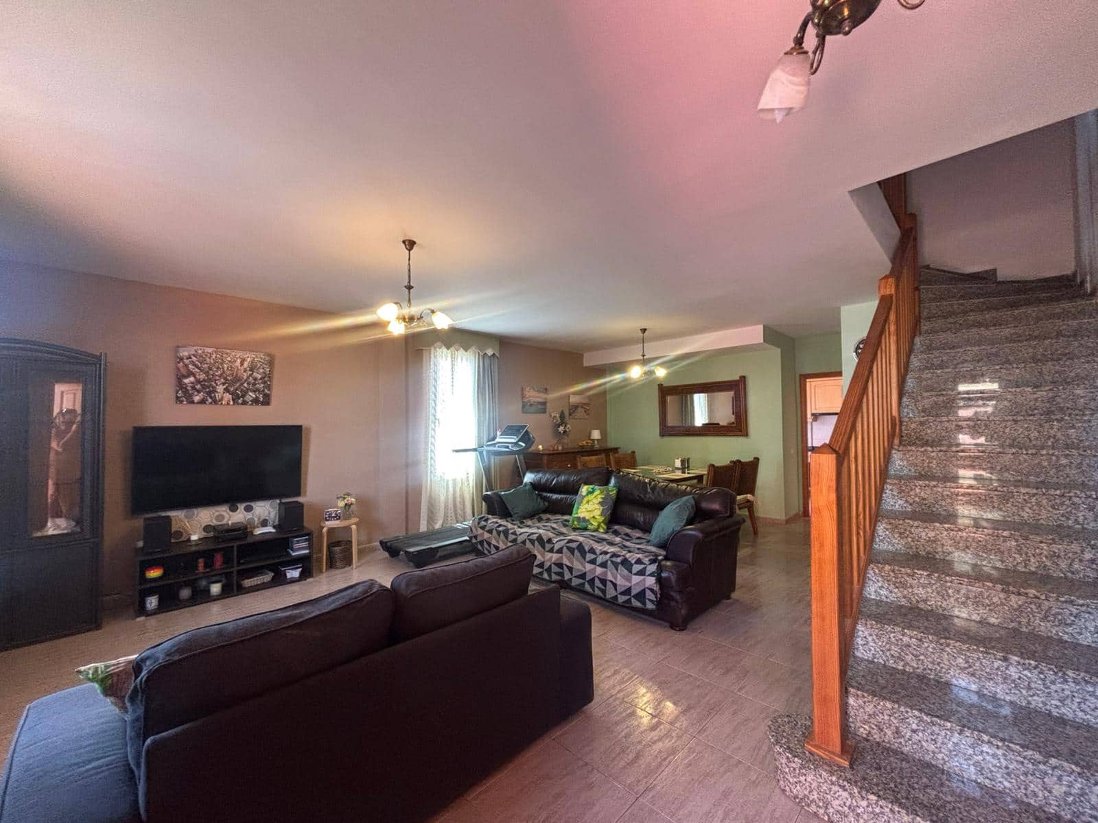 3 bedroom Townhouse for sale in Antigua with garage - € 275,000 (Ref: 9863897)