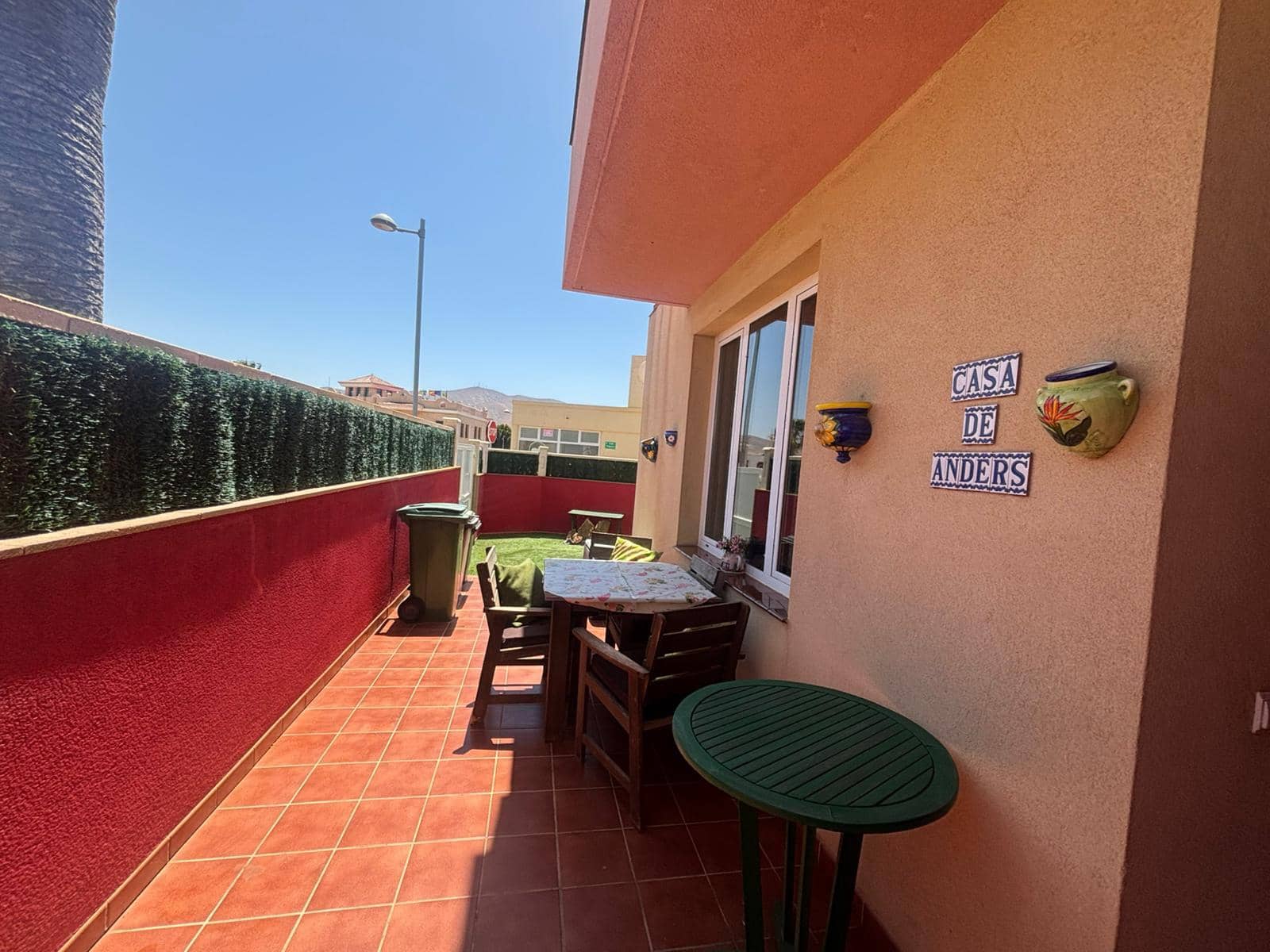 3 bedroom Townhouse for sale in Antigua with garage - € 275,000 (Ref: 9863897)
