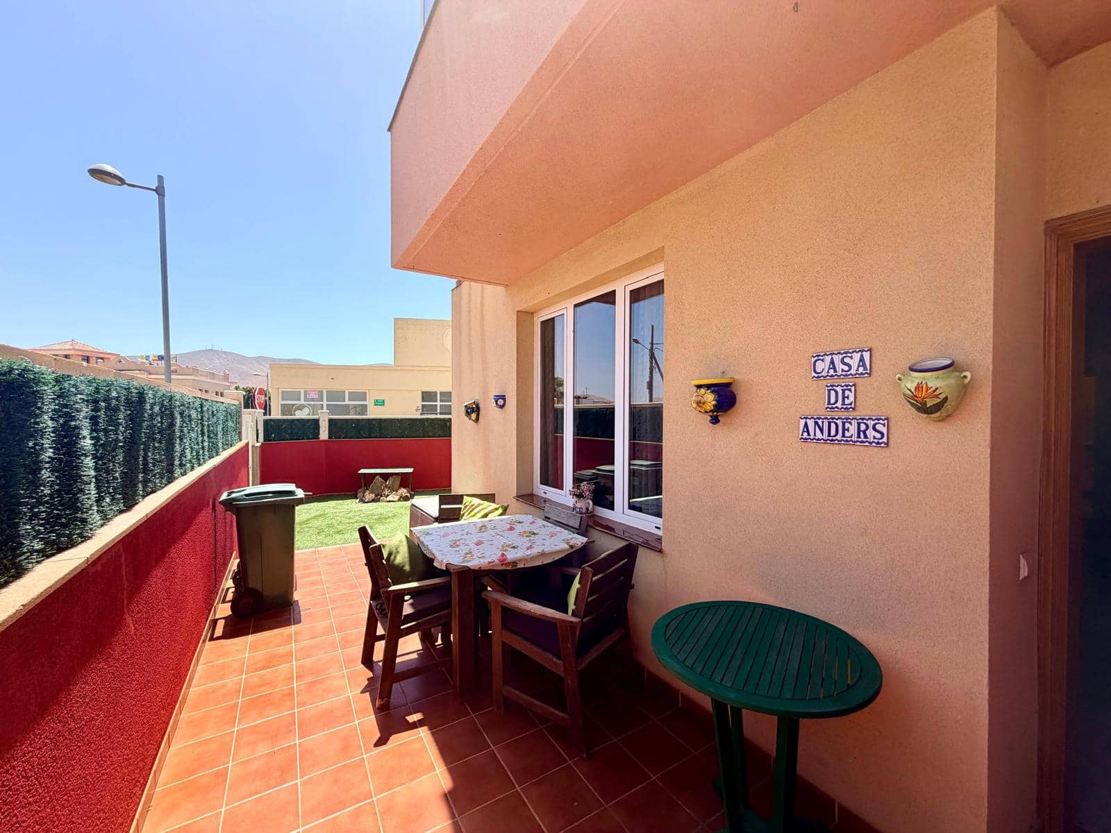 3 bedroom Townhouse for sale in Antigua with garage - € 275,000 (Ref: 9863897)