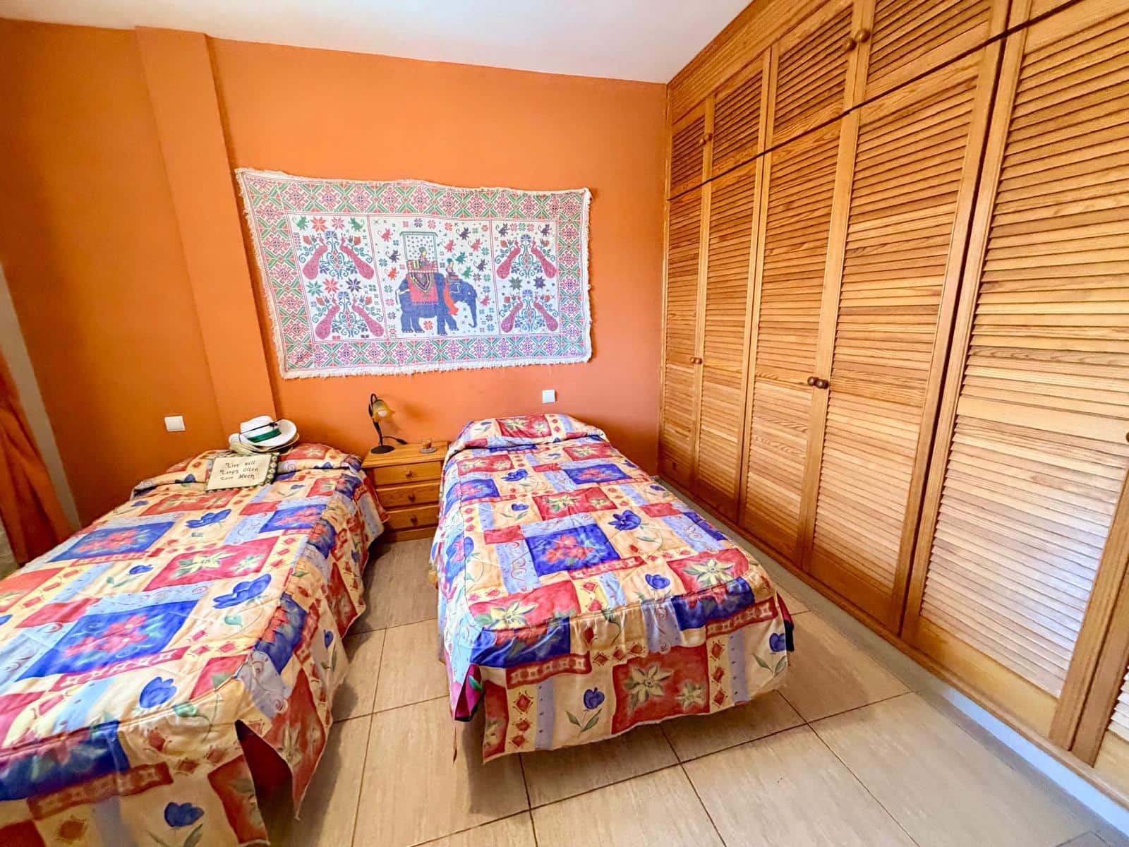 3 bedroom Townhouse for sale in Antigua with garage - € 275,000 (Ref: 9863897)
