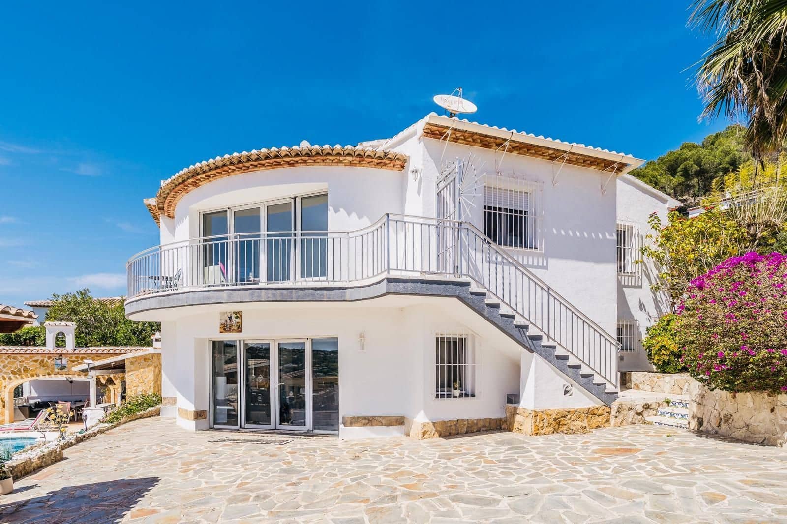 6 makuuhuone Huvila myytävänä paikassa Javea / Xabia mukana uima-altaan - 850 000 € (Ref: 10008297)