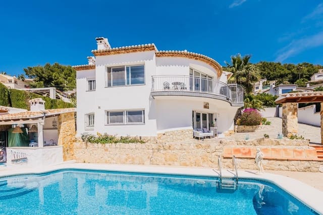 6 makuuhuone Huvila myytävänä paikassa Javea / Xàbia mukana uima-altaan - 850 000 € (Ref: 10008297)