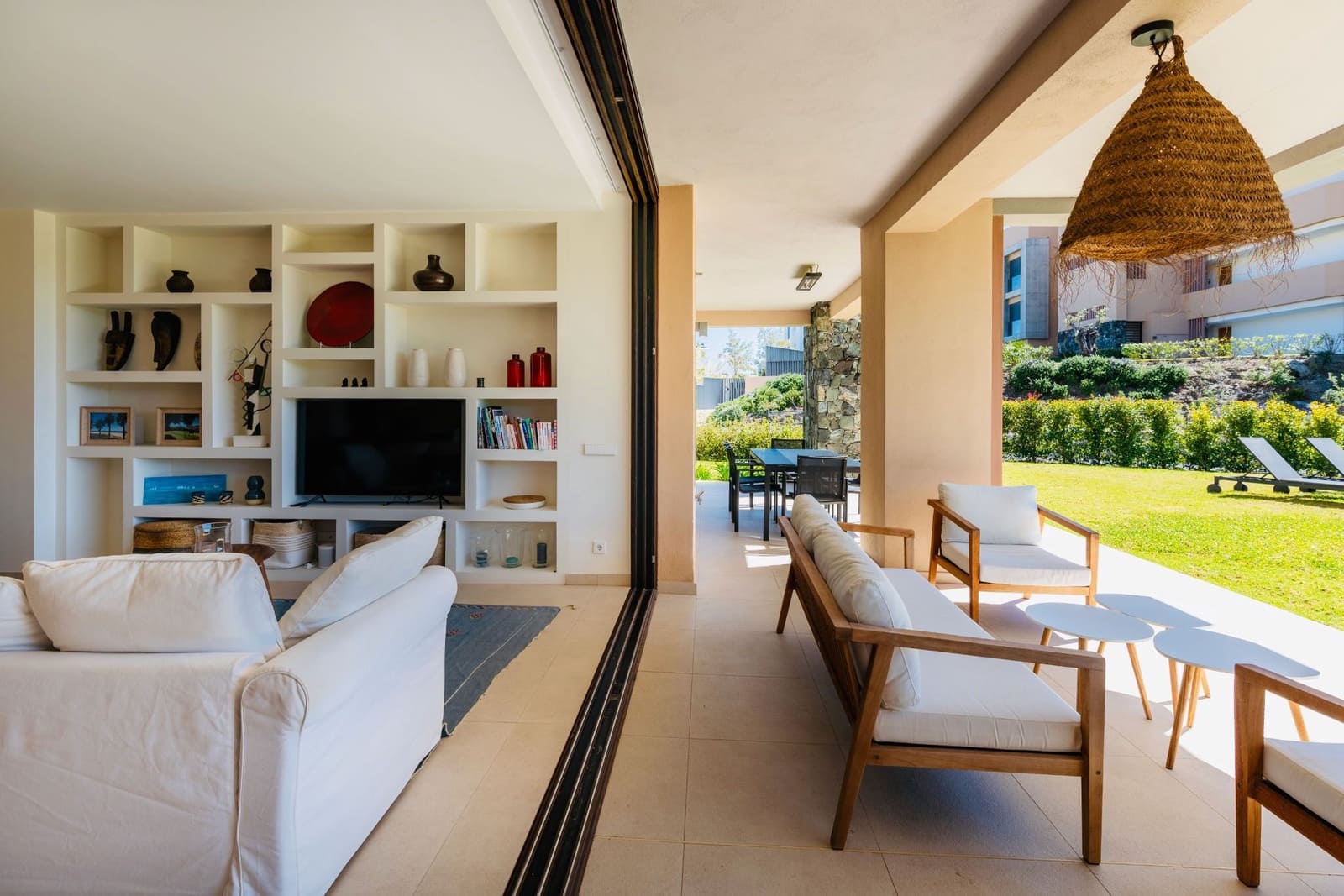 3 sovrum Lägenhet till salu i Benahavis med pool garage - 995 000 € (Ref: 10034865)