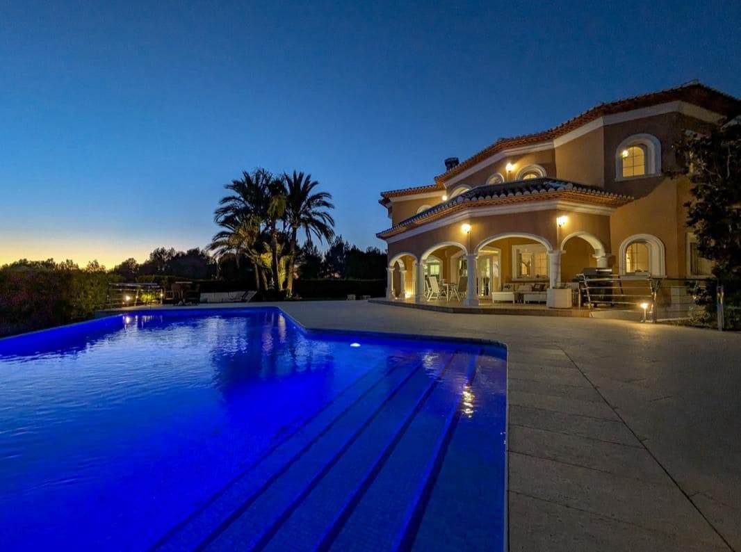 4 chambre Villa/Maison à vendre à Javea / Xabia avec piscine garage - 1 600 000 € (Ref: 10108694)
