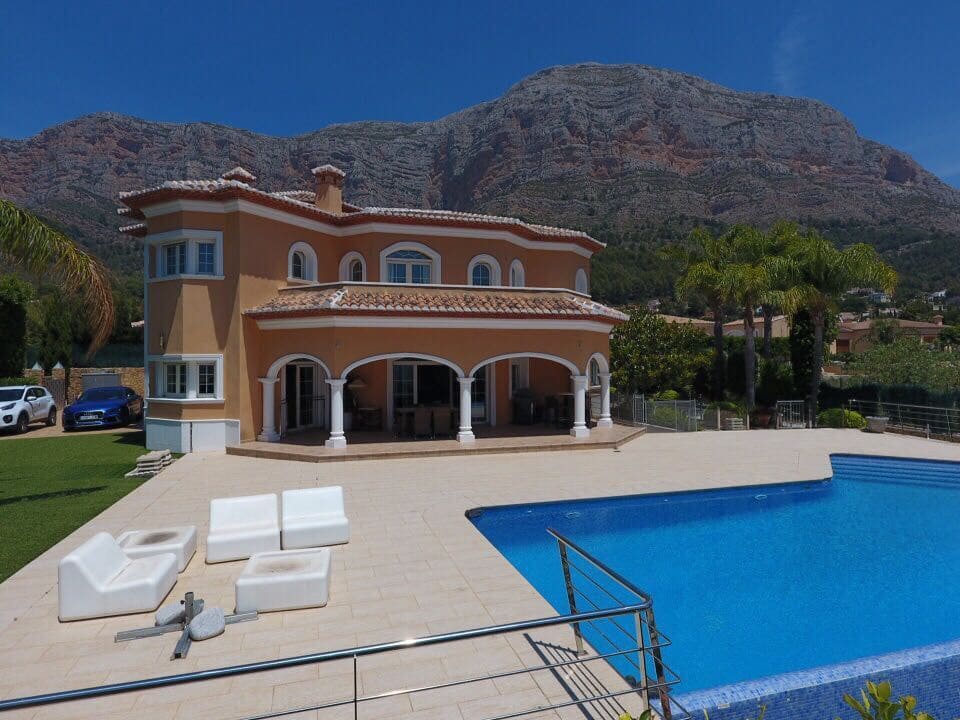 4 chambre Villa/Maison à vendre à Javea / Xabia avec piscine garage - 1 600 000 € (Ref: 10108694)