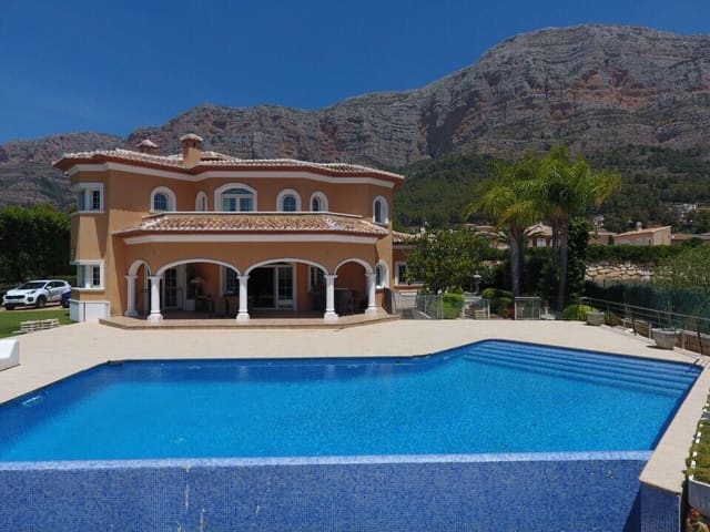 4 Zimmer Villa zu verkaufen in Javea / Xàbia mit Pool Garage - 1.600.000 € (Ref: 10108694)