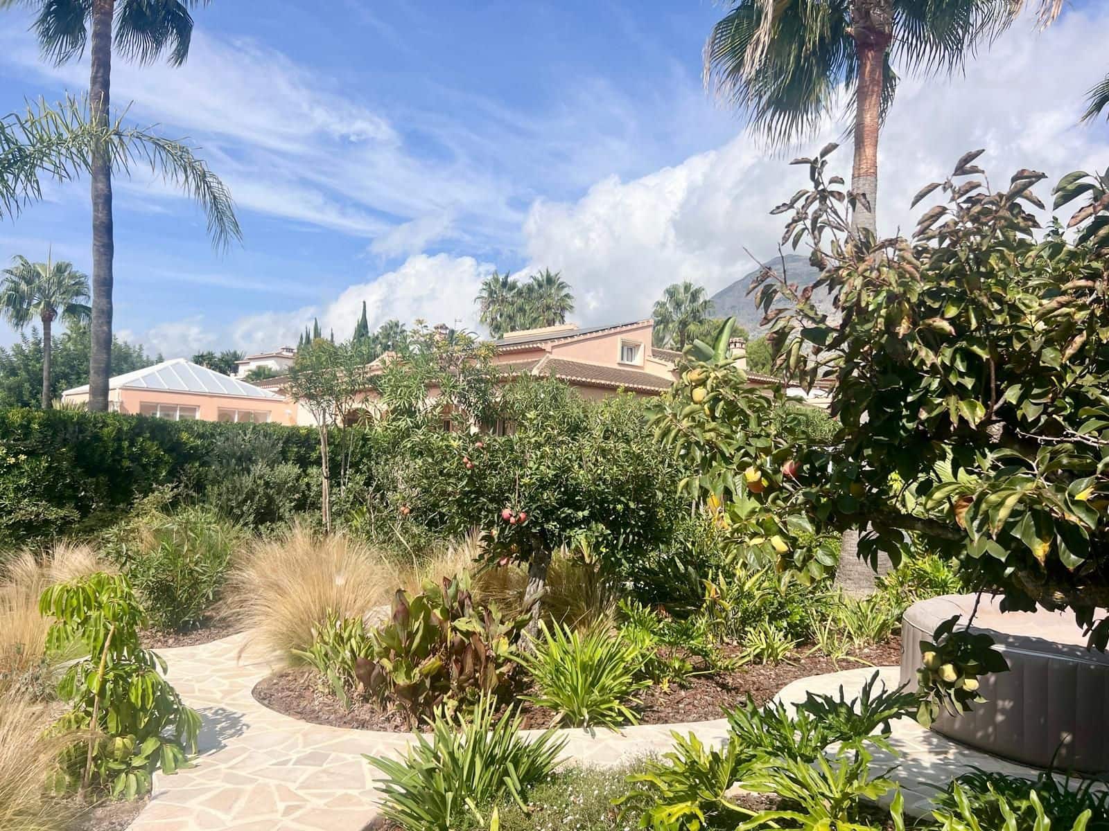6 sovrum Villa till salu i Javea / Xabia med pool garage - 2 250 000 € (Ref: 10127655)