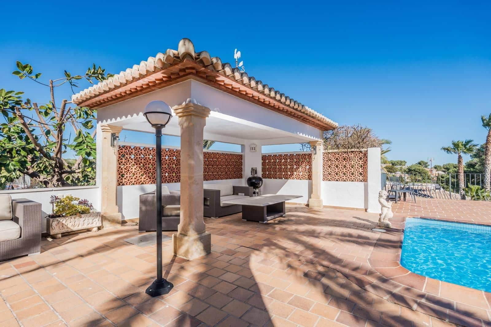 5 soverom Villa til salgs i Javea / Xabia med svømmebasseng garasje - € 1 395 000 (Ref: 9973768)