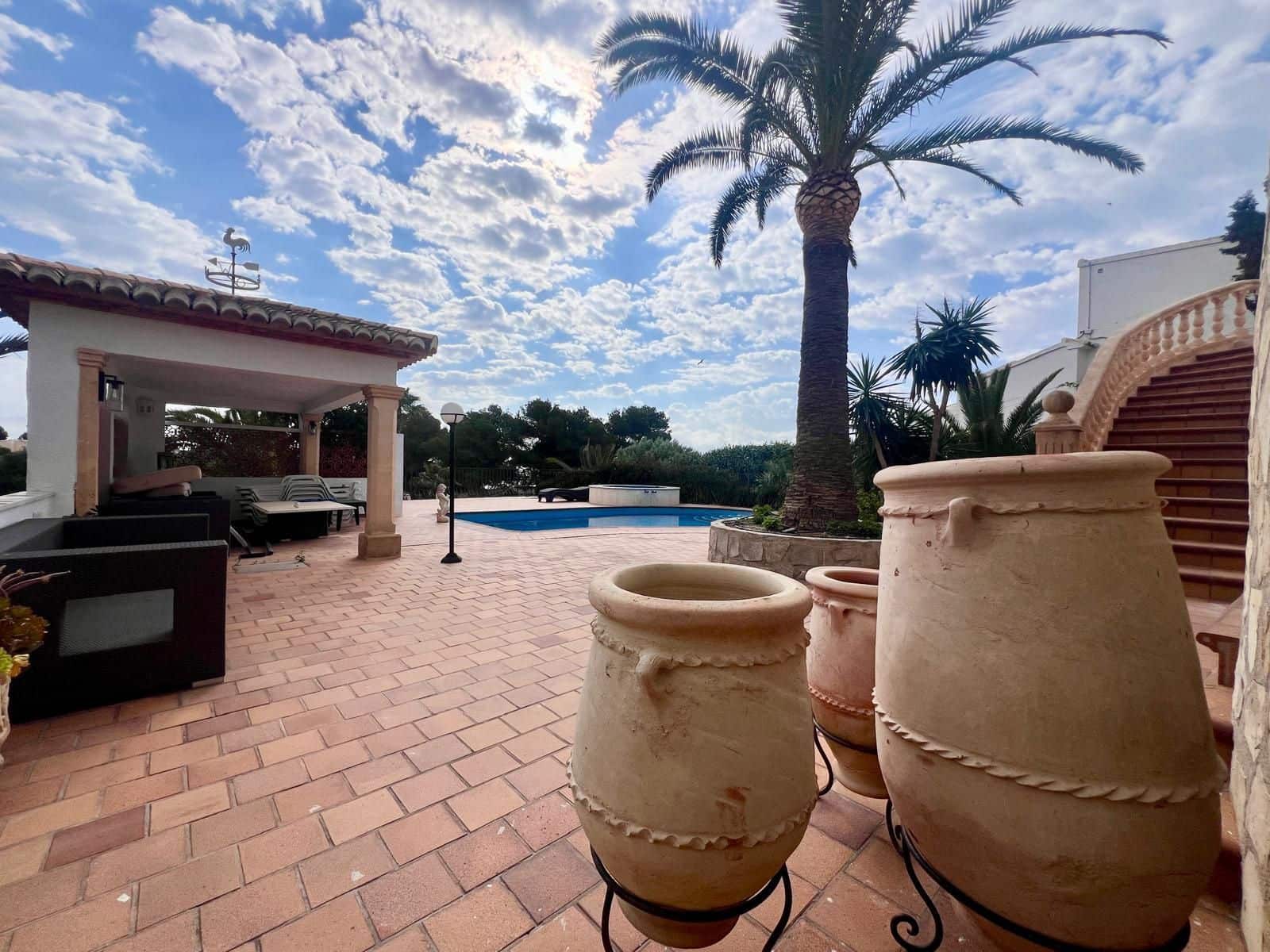 5 soverom Villa til salgs i Javea / Xabia med svømmebasseng garasje - € 1 395 000 (Ref: 9973768)