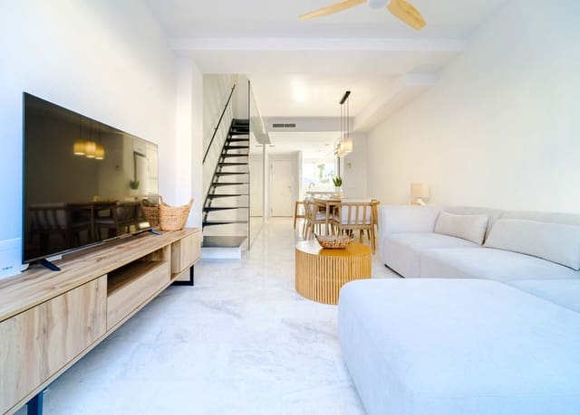 3 soverom Hus til salgs i Javea / Xàbia med svømmebasseng garasje - € 575 000 (Ref: 9973769)