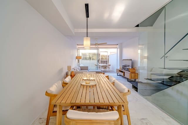 3 soverom Hus til salgs i Javea / Xàbia med svømmebasseng garasje - € 575 000 (Ref: 9973769)