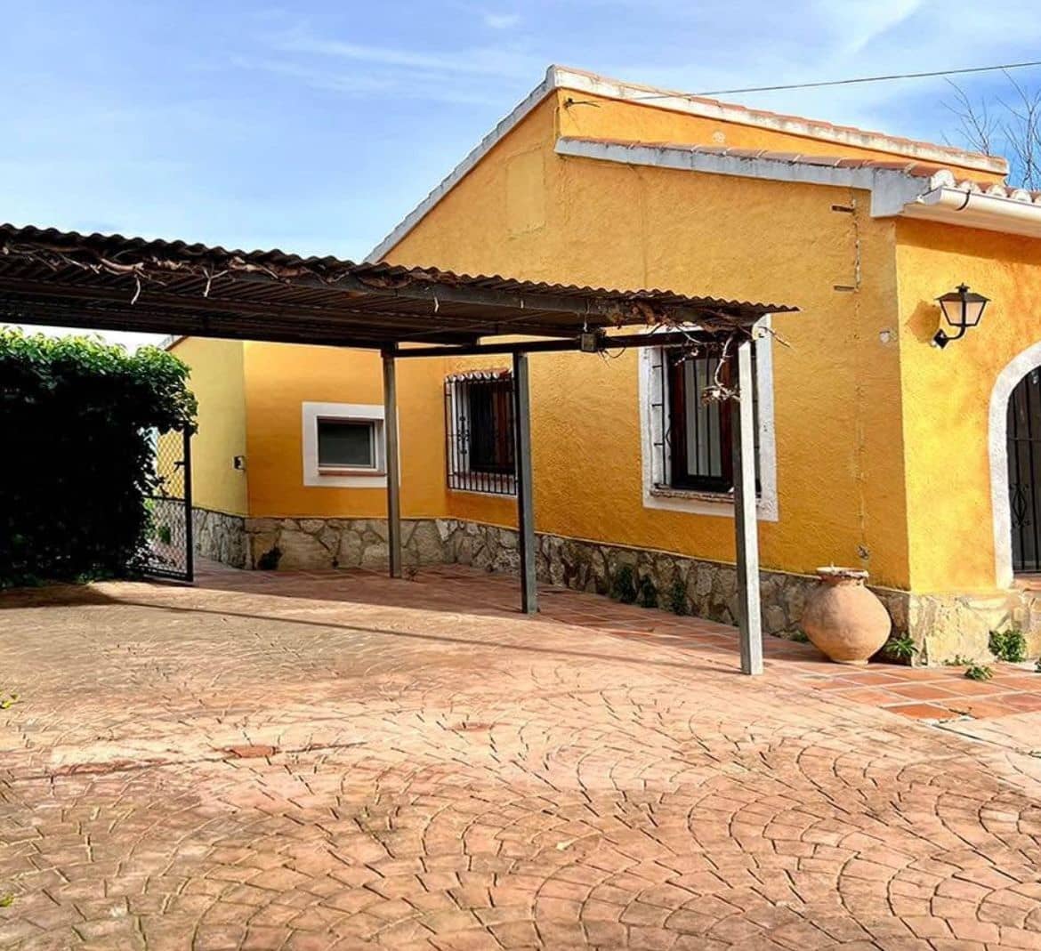 3 bedroom Villa for sale in Javea / Xabia with garage - € 519,000 (Ref: 9973772)