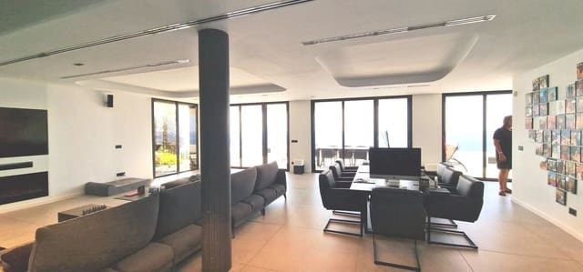 3 soveværelse Villa til salg i Javea / Xàbia med swimmingpool garage - € 4.200.000 (Ref: 9973773)