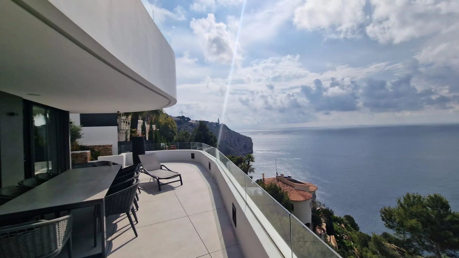 3 soverom Villa til salgs i Javea / Xabia med svømmebasseng garasje - € 4 200 000 (Ref: 9973773)
