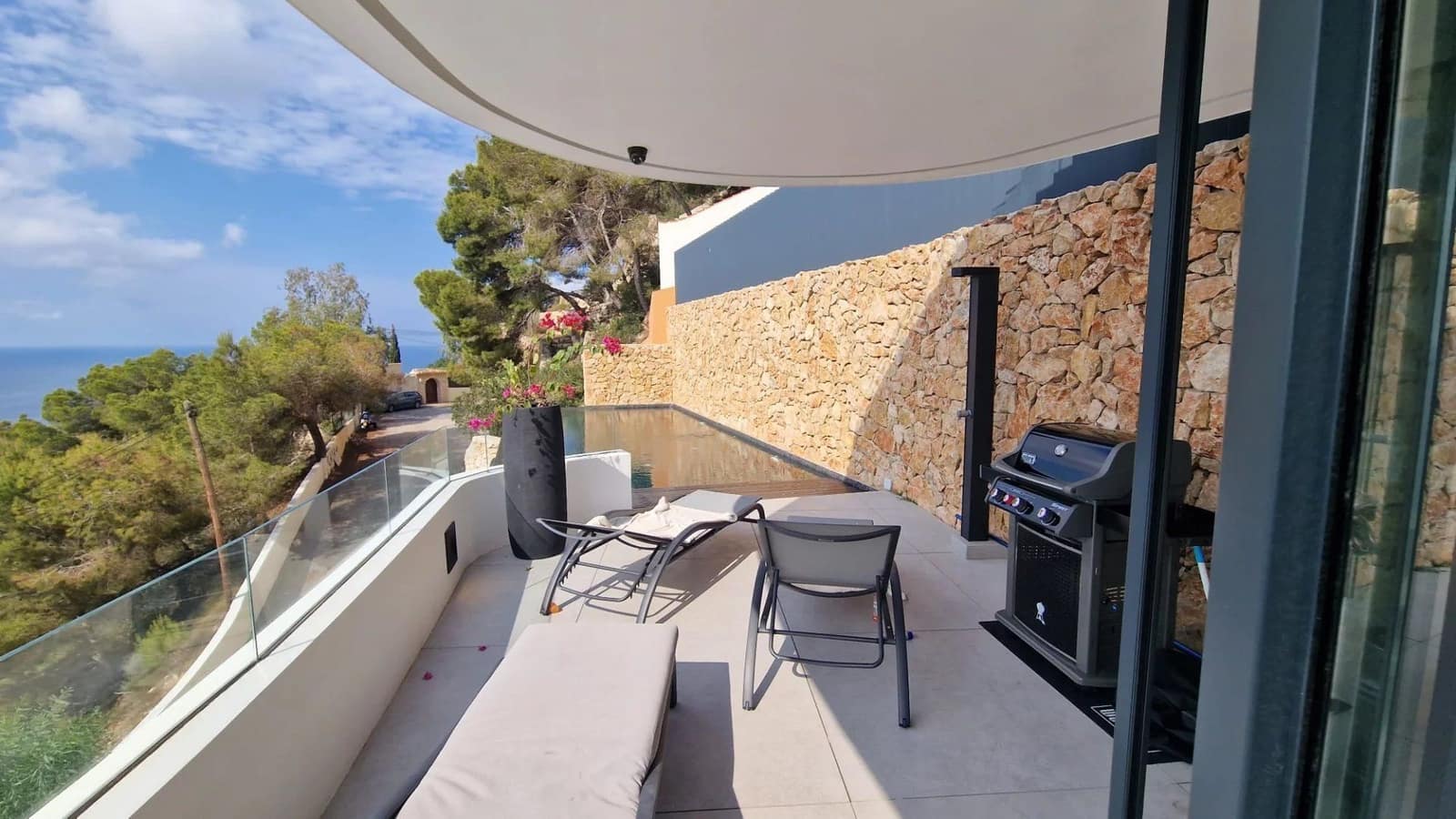 3 soverom Villa til salgs i Javea / Xabia med svømmebasseng garasje - € 4 200 000 (Ref: 9973773)