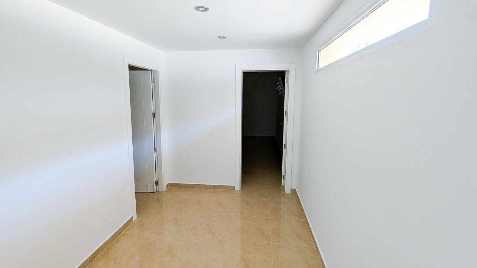 4 soverom Villa til salgs i Javea / Xabia med svømmebasseng garasje - € 1 250 000 (Ref: 9973778)