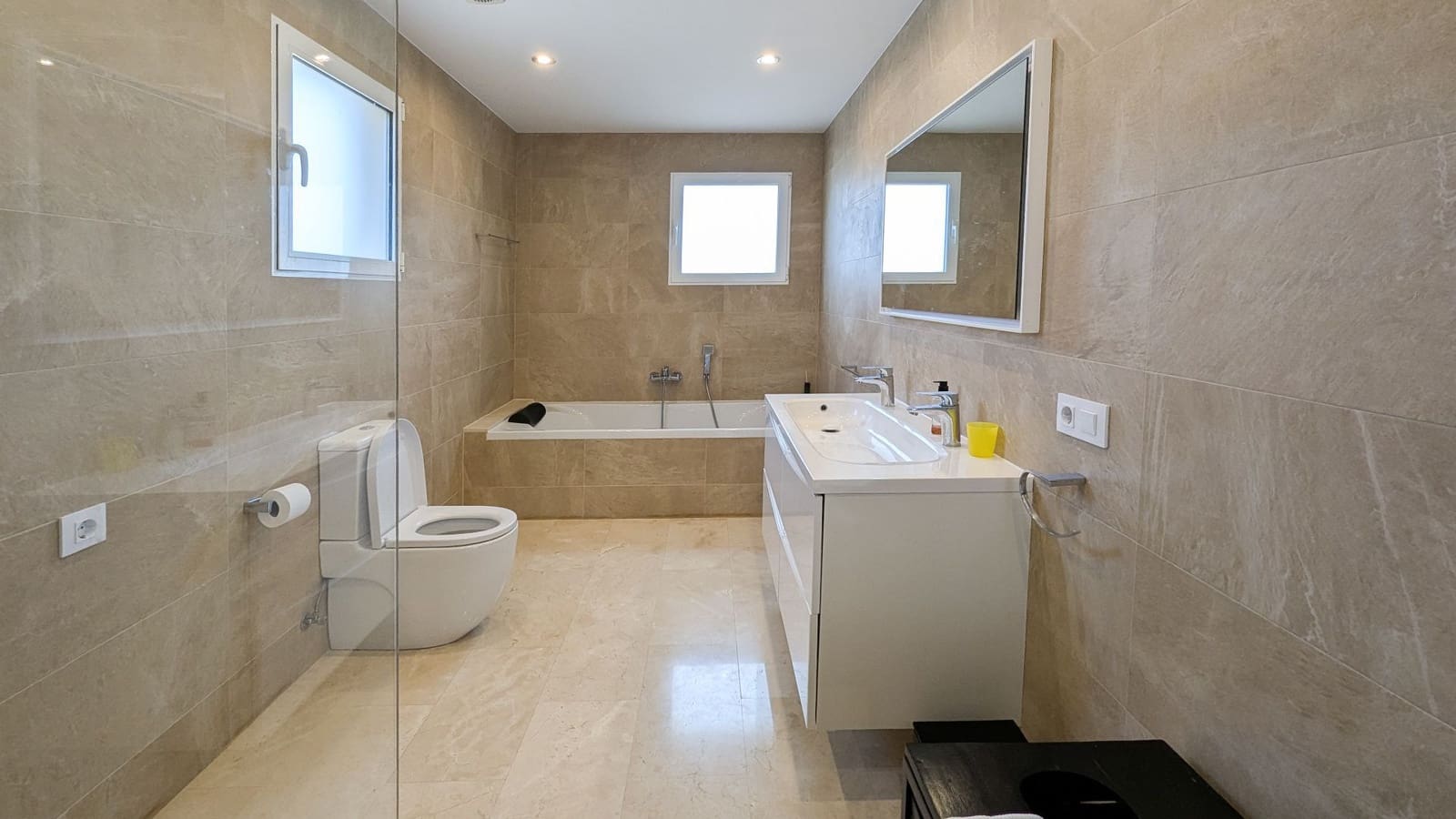 4 soverom Villa til salgs i Javea / Xabia med svømmebasseng garasje - € 1 250 000 (Ref: 9973778)