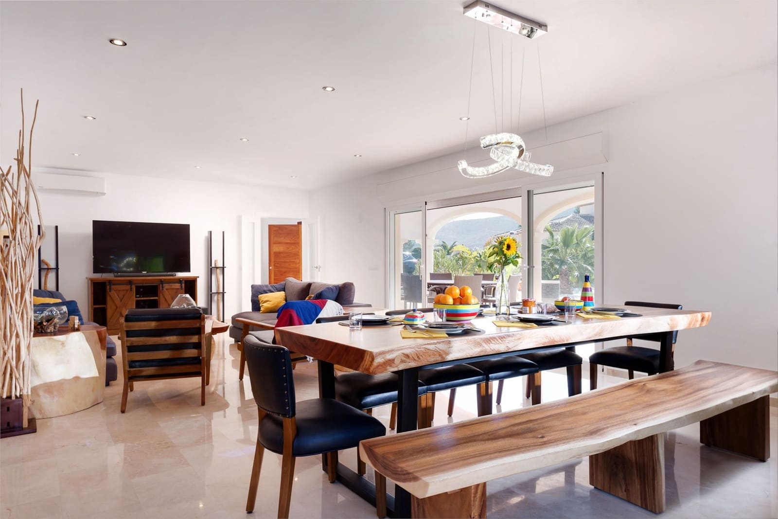 4 soverom Villa til salgs i Javea / Xabia med svømmebasseng garasje - € 1 250 000 (Ref: 9973778)