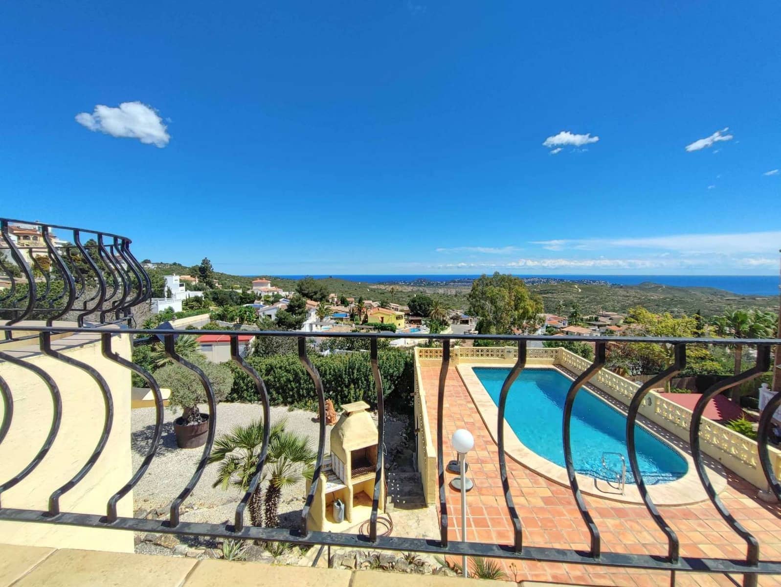 3 bedroom Villa for sale in Benitachell / Benitatxell with pool garage - € 450,000 (Ref: 9973787)