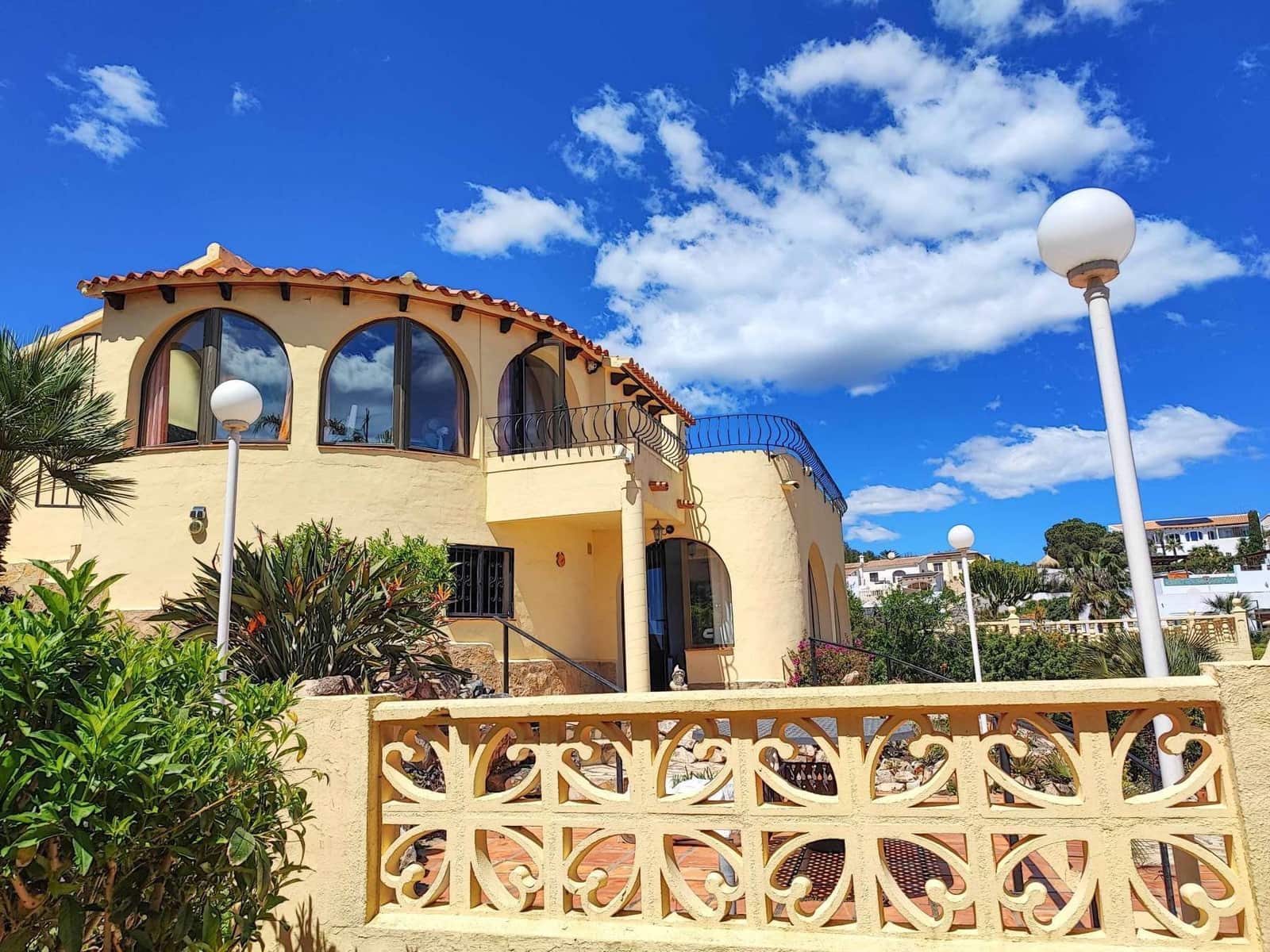 3 bedroom Villa for sale in Benitachell / Benitatxell with pool garage - € 450,000 (Ref: 9973787)