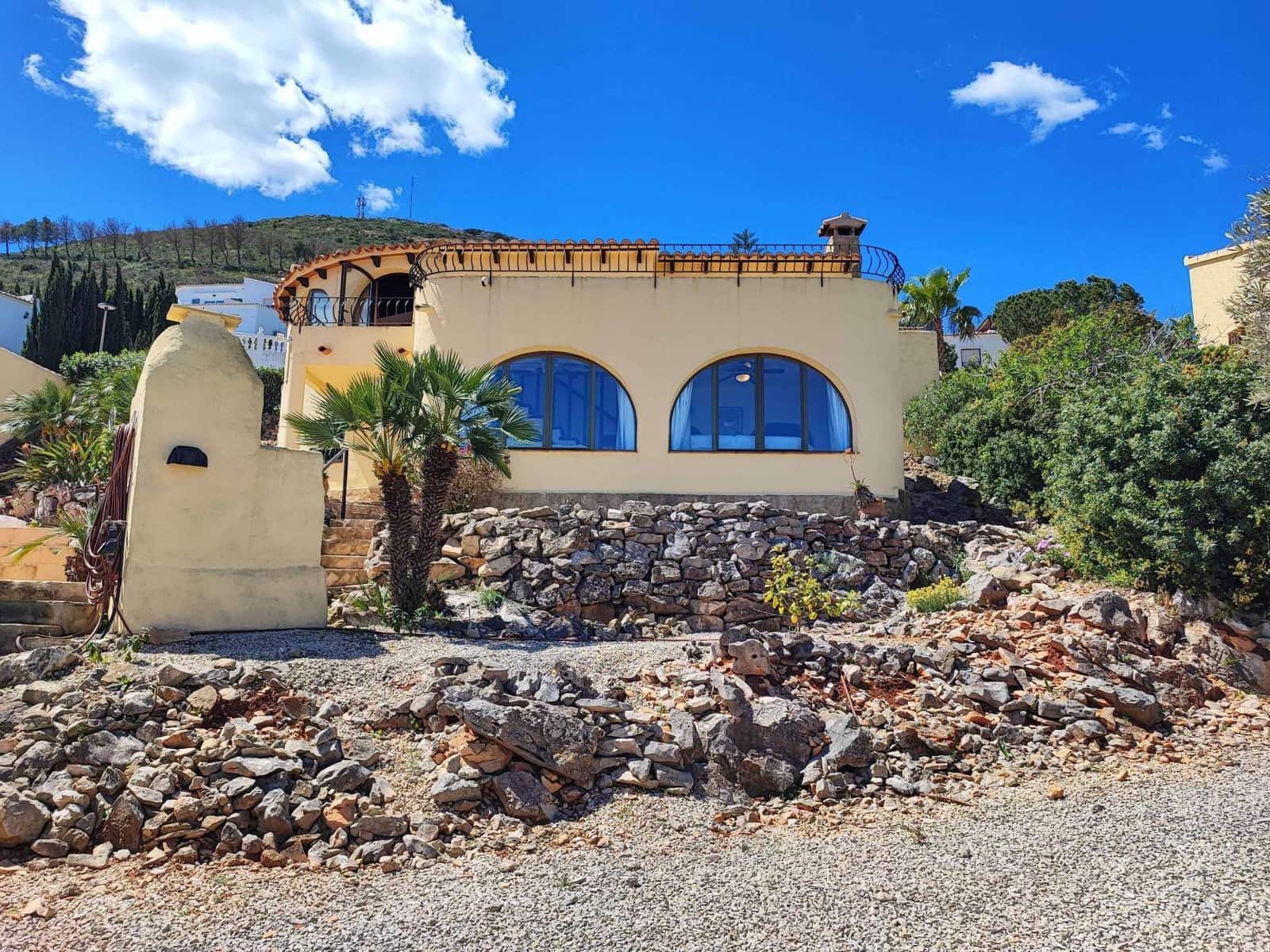 3 bedroom Villa for sale in Benitachell / Benitatxell with pool garage - € 450,000 (Ref: 9973787)