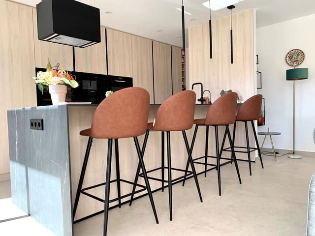 3 soveværelse Lejlighed til salg i Javea / Xàbia med swimmingpool garage - € 695.000 (Ref: 9974651)
