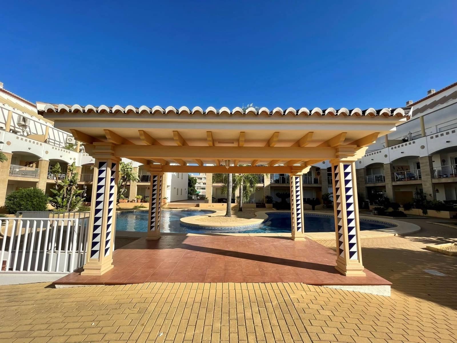 3 soverom Leilighet til salgs i Javea / Xabia med svømmebasseng garasje - € 695 000 (Ref: 9974651)
