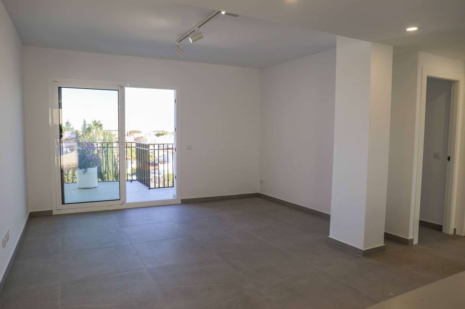 2 sypialnia Apartament na sprzedaż w Denia z basenem garażem - 359 000 € (Ref: 9974653)