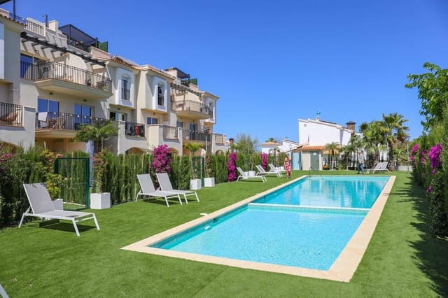 2 sypialnia Apartament na sprzedaż w Dénia z basenem garażem - 359 000 € (Ref: 9974653)