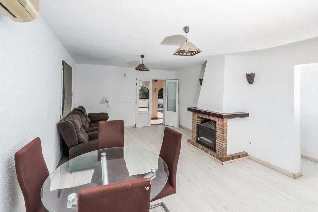 5 soverom Villa til salgs i Javea / Xabia med svømmebasseng garasje - € 549 000 (Ref: 9974655)