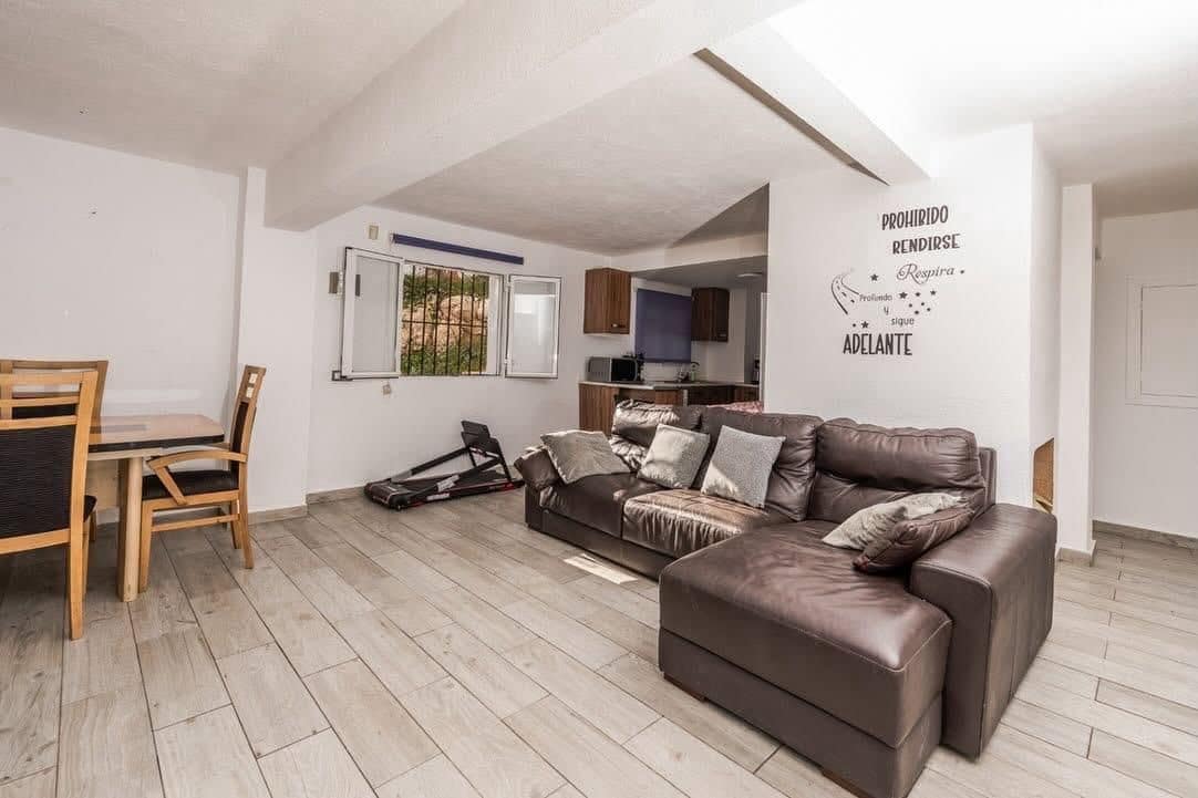 5 soverom Villa til salgs i Javea / Xabia med svømmebasseng garasje - € 549 000 (Ref: 9974655)