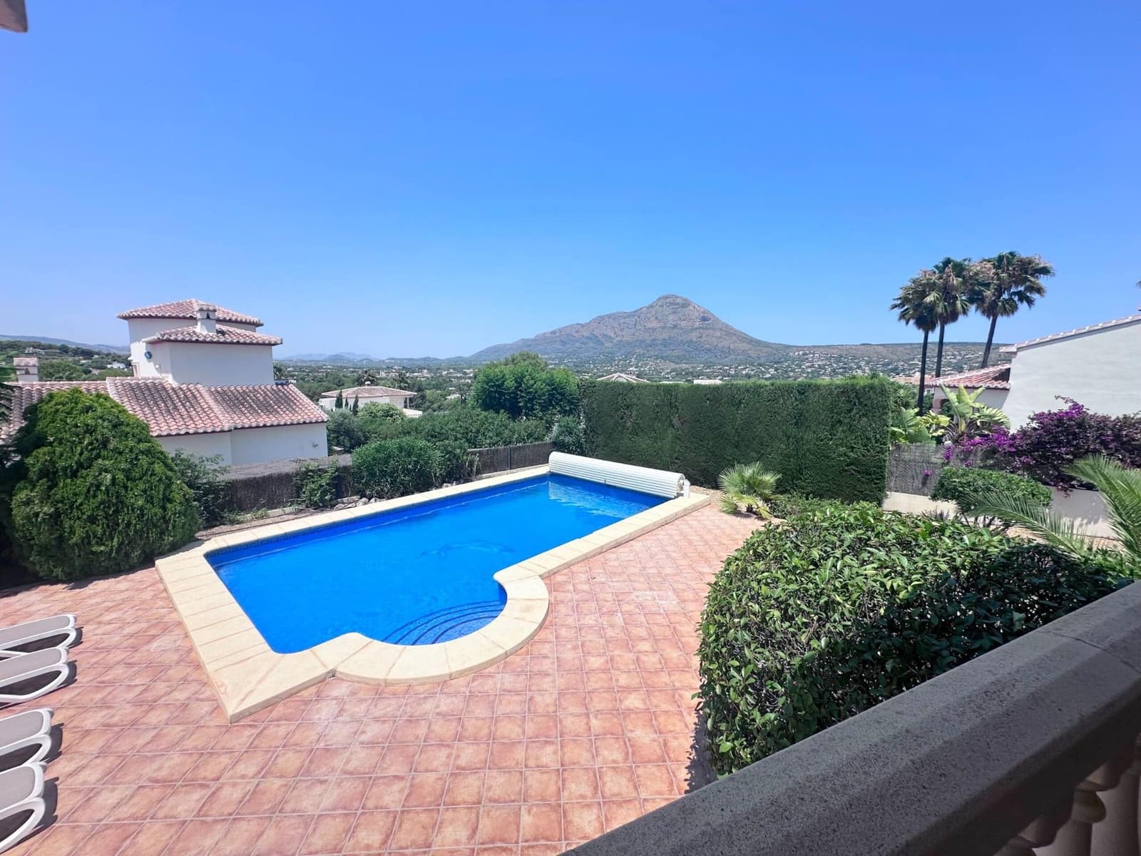 4 soverom Villa til salgs i Javea / Xabia med svømmebasseng garasje - € 795 000 (Ref: 9984347)