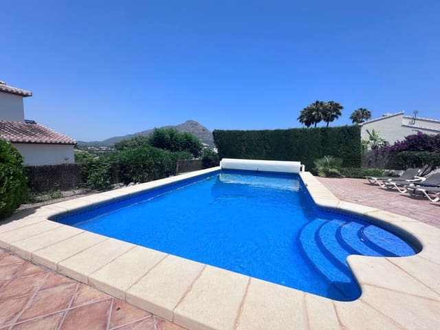 4 soverom Villa til salgs i Javea / Xàbia med svømmebasseng garasje - € 795 000 (Ref: 9984347)