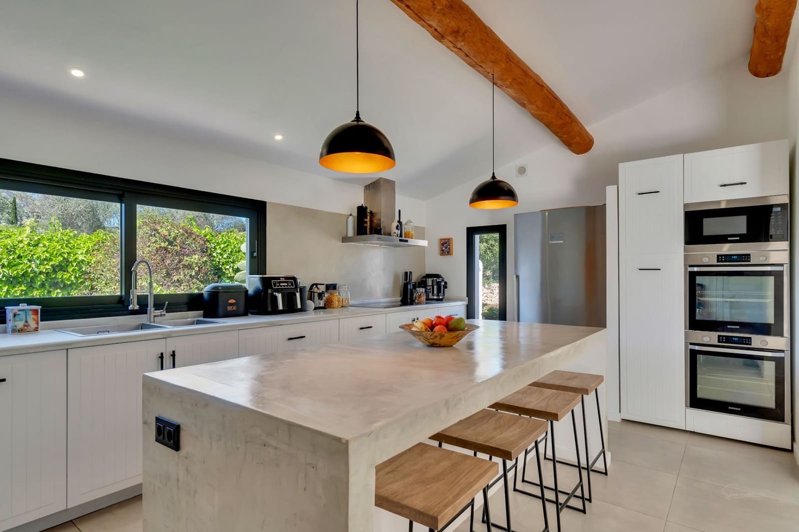 4 sypialnia Willa na sprzedaż w Javea / Xabia z basenem garażem - 1 399 000 € (Ref: 9996601)