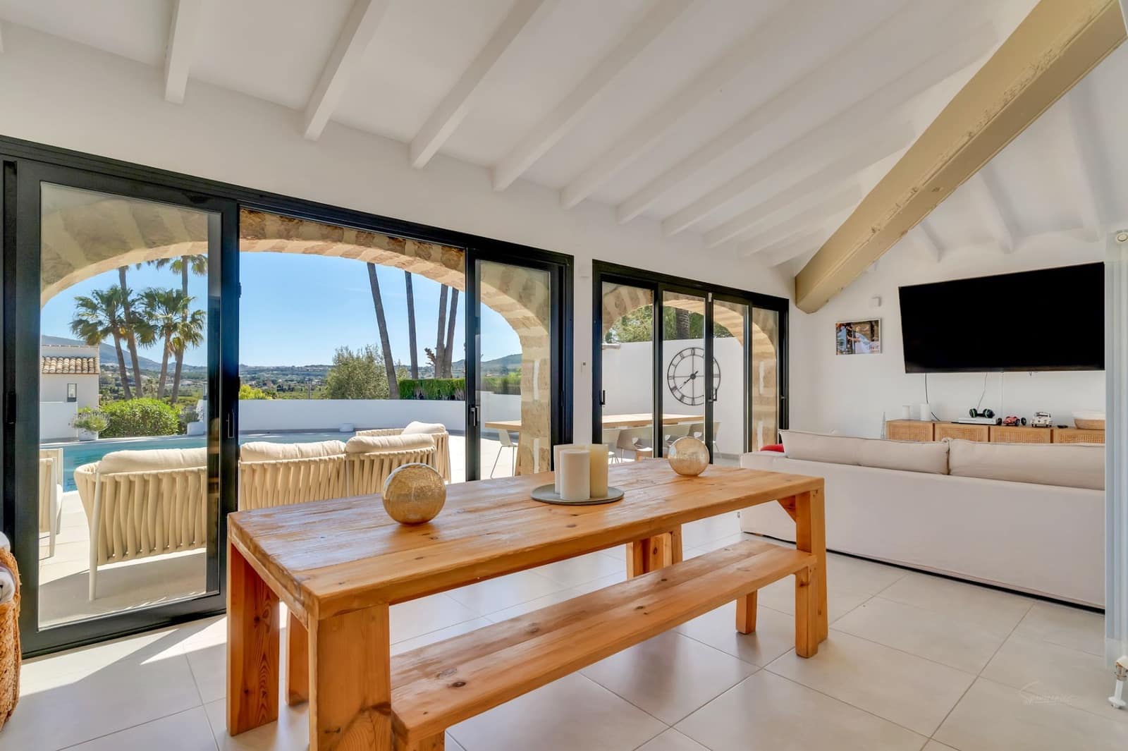 4 sypialnia Willa na sprzedaż w Javea / Xabia z basenem garażem - 1 399 000 € (Ref: 9996601)