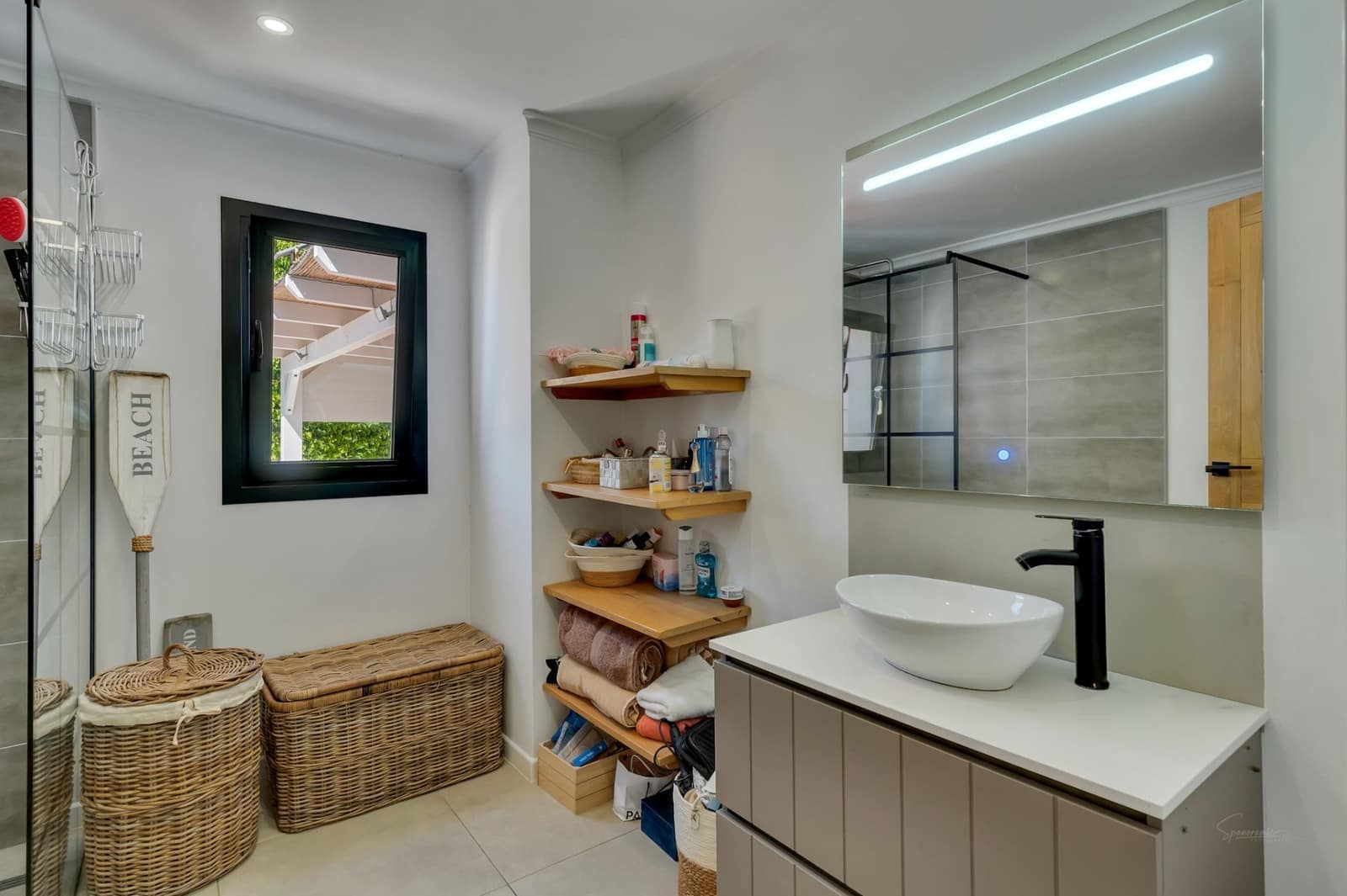 4 sypialnia Willa na sprzedaż w Javea / Xabia z basenem garażem - 1 399 000 € (Ref: 9996601)