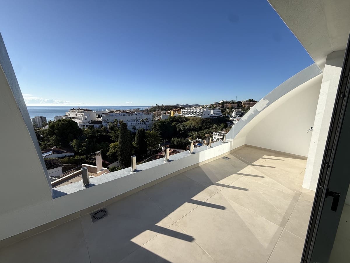 3 bedroom Villa for sale in Fuengirola with pool garage - € 634,900 (Ref: 8996977)